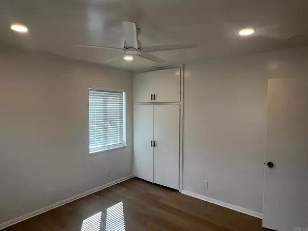 Oceanside, CA 92058,1429 Santa Rosa Street