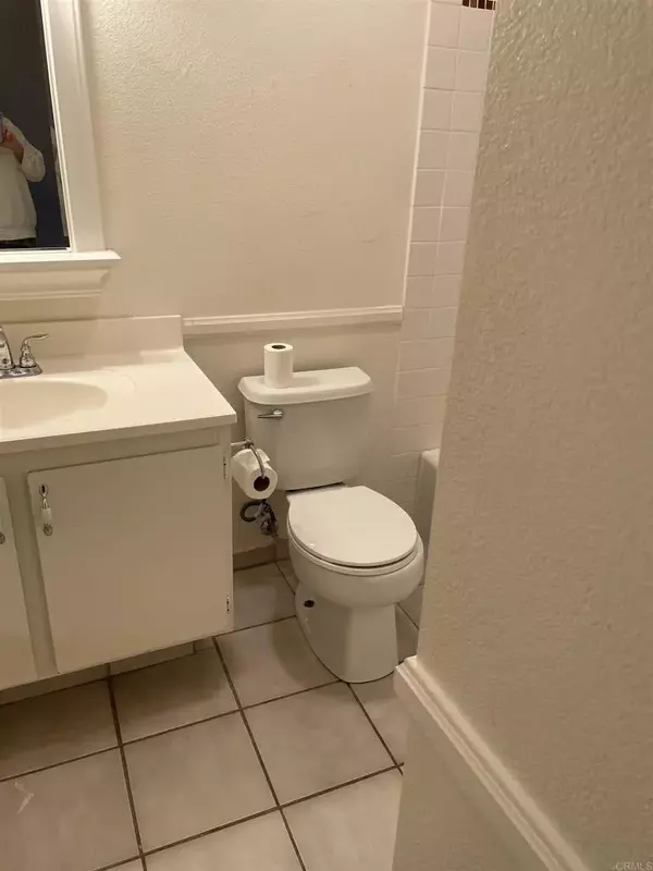 San Diego, CA 92126,8642 Summerdale Rd