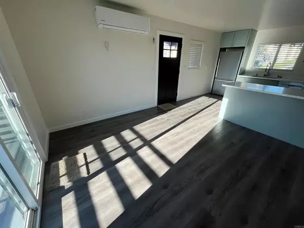 National City, CA 91950,2110 L Avenue #2114