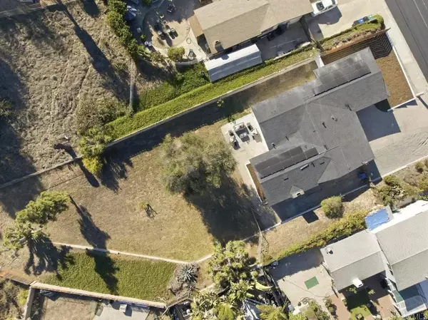 San Diego, CA 92139,6521 Potomac Street