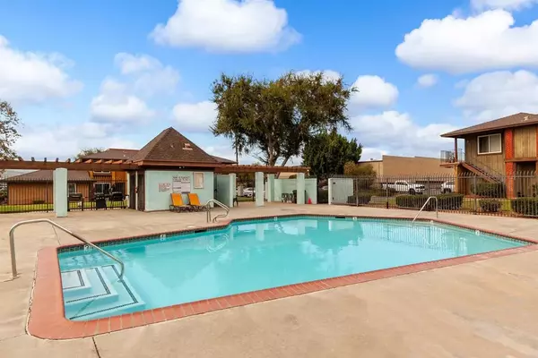 El Cajon, CA 92021,309 Sun Court