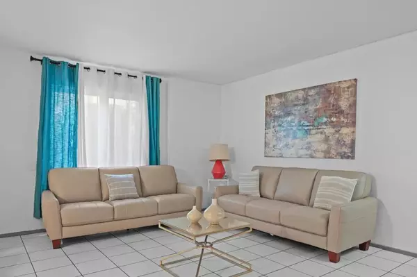 San Diego, CA 92105,2872 47th Street