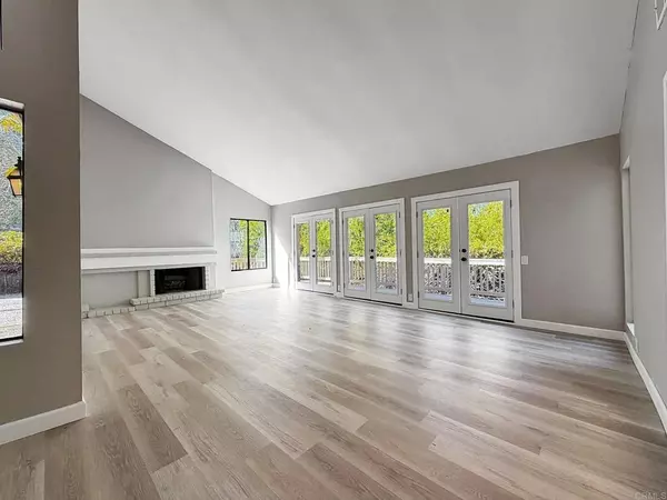 El Cajon, CA 92020,1521 Kimberly Woods Dr