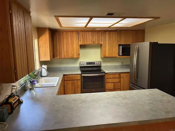 Alpine, CA 91901,2367 Marshall Way