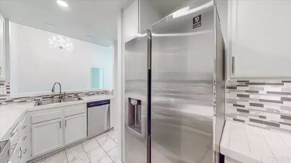 El Cajon, CA 92019,11525 Fury Ln #96