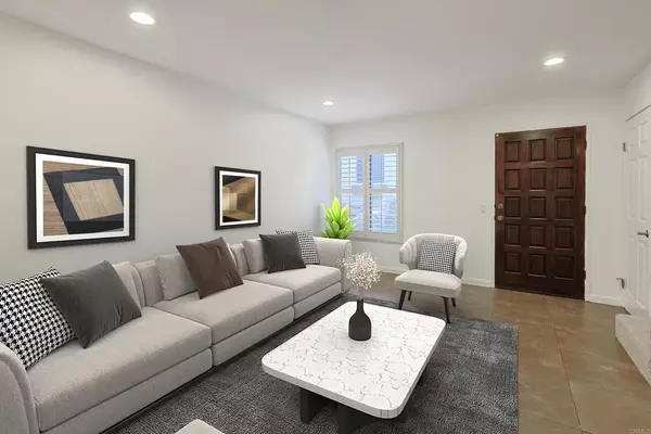 San Diego, CA 92111,1222 River Glen Row #65