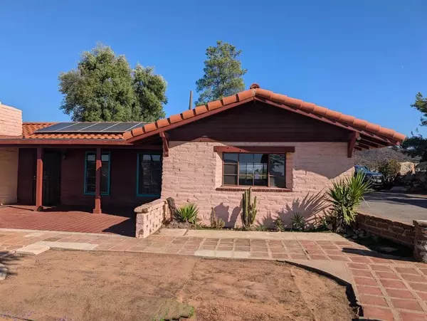 Lakeside, CA 92040,9738 Lakeview Road