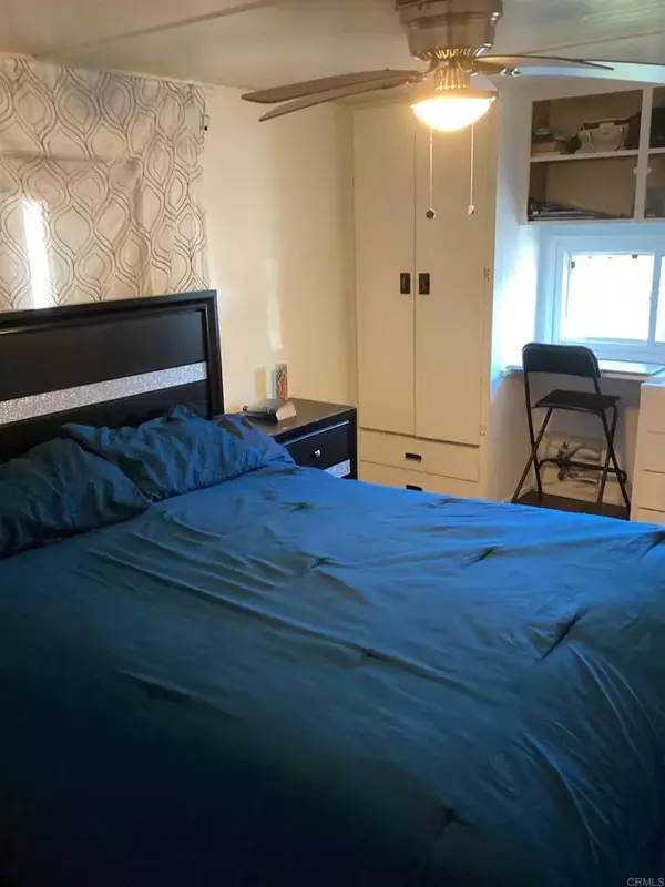 El Cajon, CA 92021,1345 E Madison #5