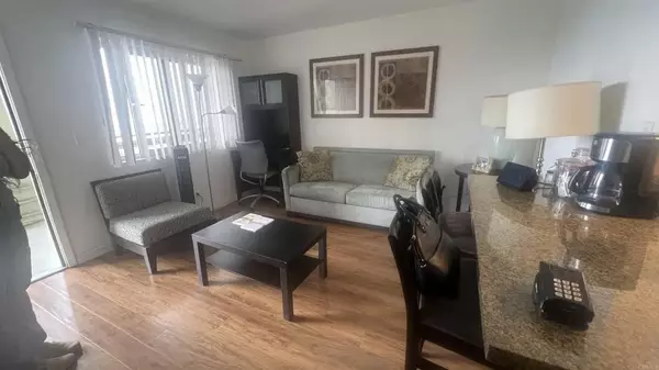 National City, CA 91950,801 National City Blvd. #1113