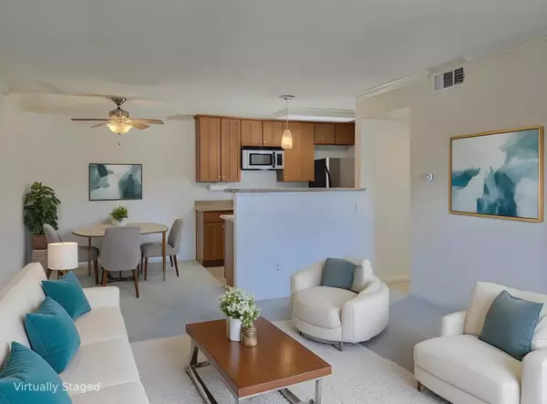 El Cajon, CA 92020,180 Chambers Street #28