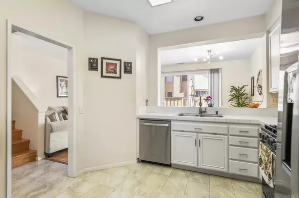 Chula Vista, CA 91914,2259 Lago Madero