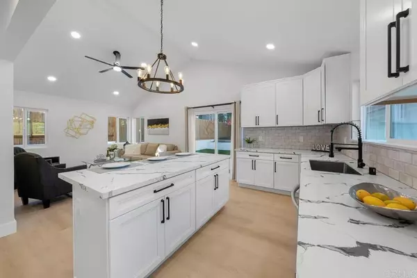 La Mesa, CA 91942,7118 Stanford Ave.