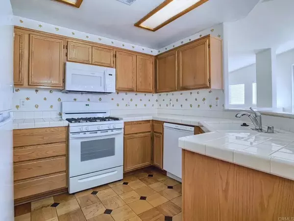 Santee, CA 92071,365 Whispering Willow Dr #F