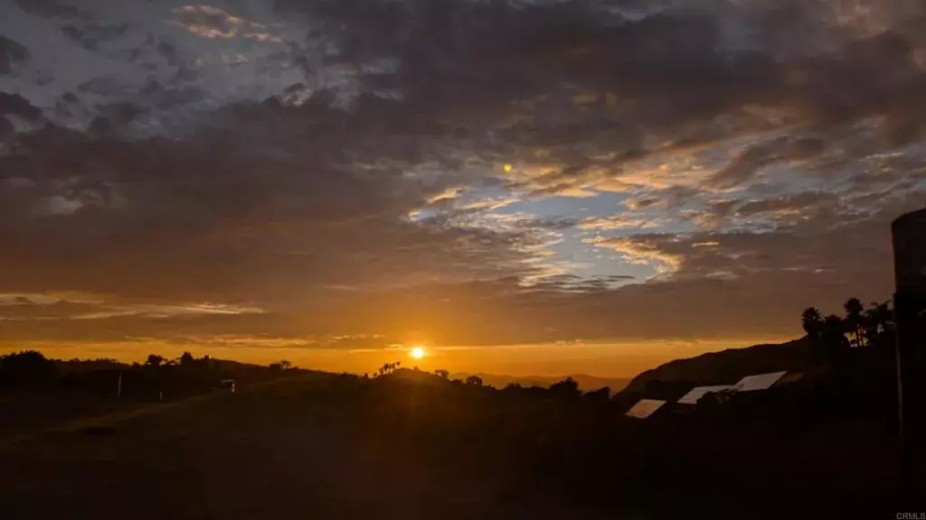 1496 Montana Serena, El Cajon, CA 92021