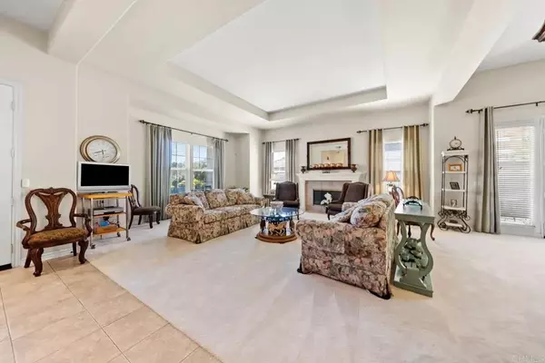 Escondido, CA 92029,1608 Hamilton Lane