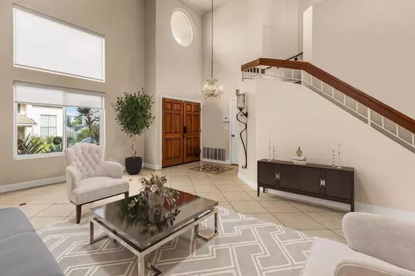 Bonita, CA 91902,5304 Lavade Ln