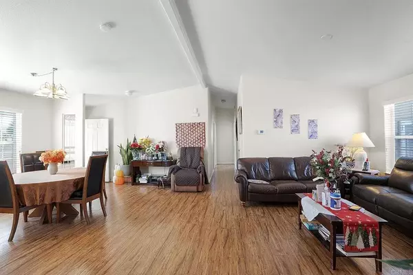 San Marcos, CA 92078,3728 Linda Vista Drive