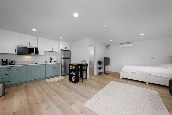 San Diego, CA 92117,3307 Cadden Drive