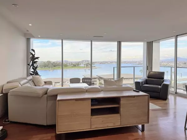 Coronado, CA 92118,1810 Avenida del Mundo #503