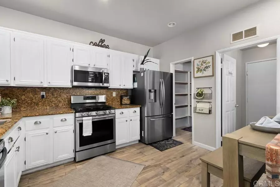 6303 Avenida De Las Vistas #4, San Diego, CA 92154