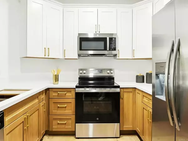 San Diego, CA 92110,5875 Friars Road #4307