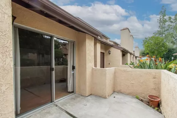 West Covina, CA 91792,2211 Calle Jalapa #109