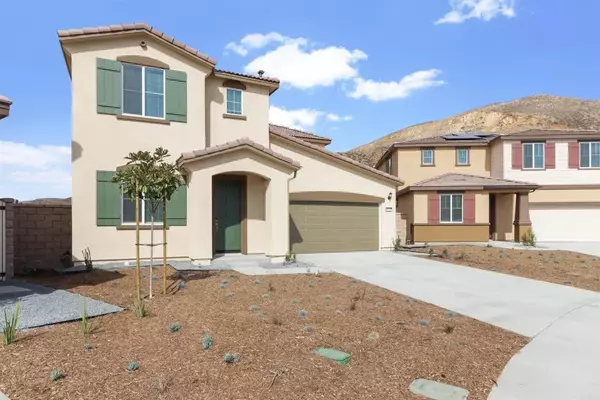Lake Elsinore, CA 92532,19401 Brush Creek Way