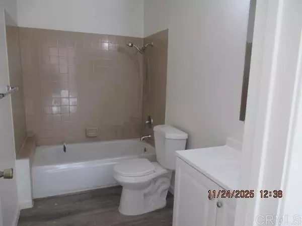 Chula Vista, CA 91910,935 Redbud Road