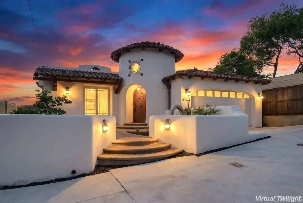 San Diego, CA 92103,3144 Dove Street