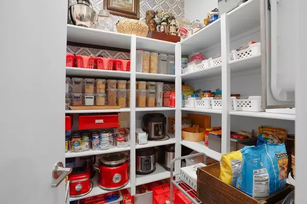 San Diego, CA 92154,5216 Beachfront Cove St #50