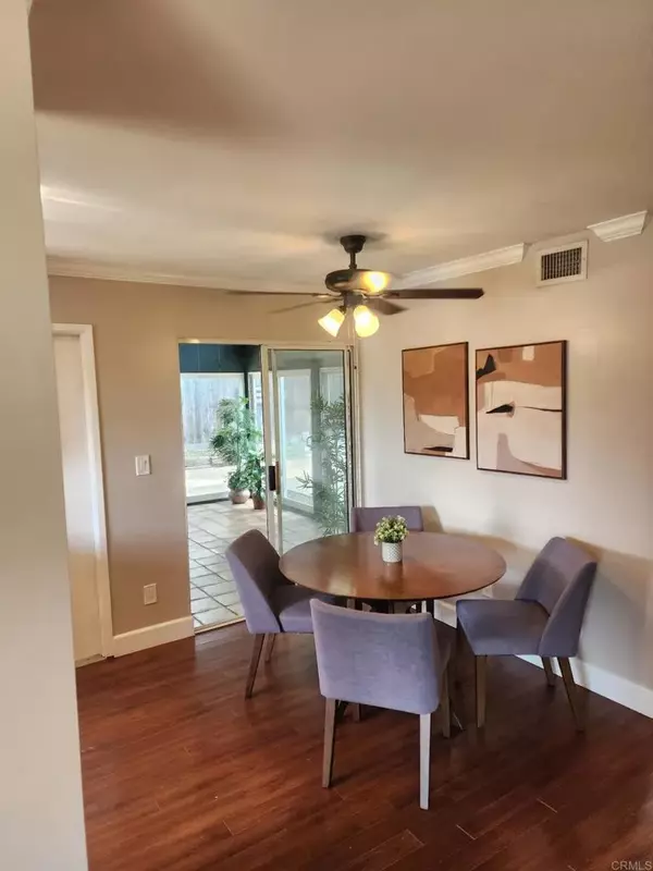 Santee, CA 92071,10036 Three Oaks Way