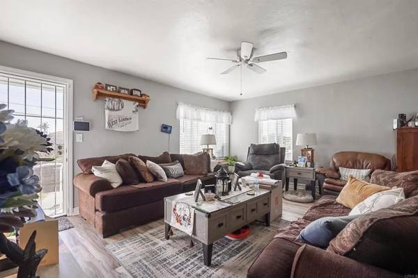 Paradise Hills, CA 92139,5612 Gables Street