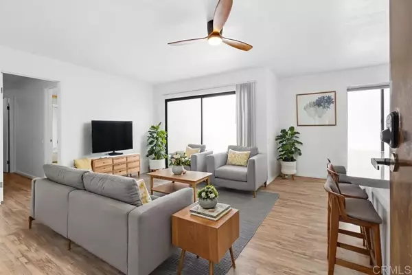 San Diego, CA 92109,1235 Parker Place #3J