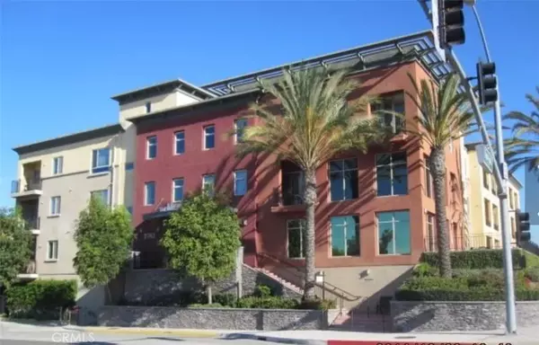 Torrance, CA 90501,2742 Cabrillo #302