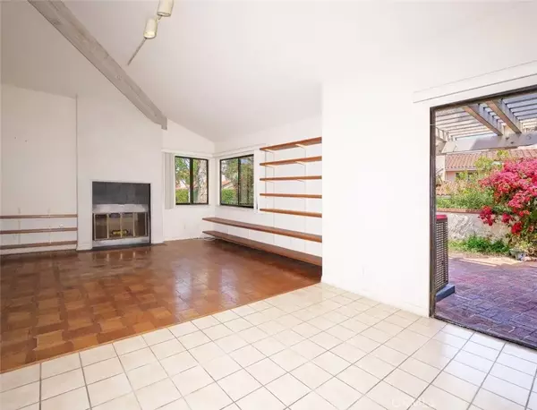 Manhattan Beach, CA 90266,32 Cayman Court