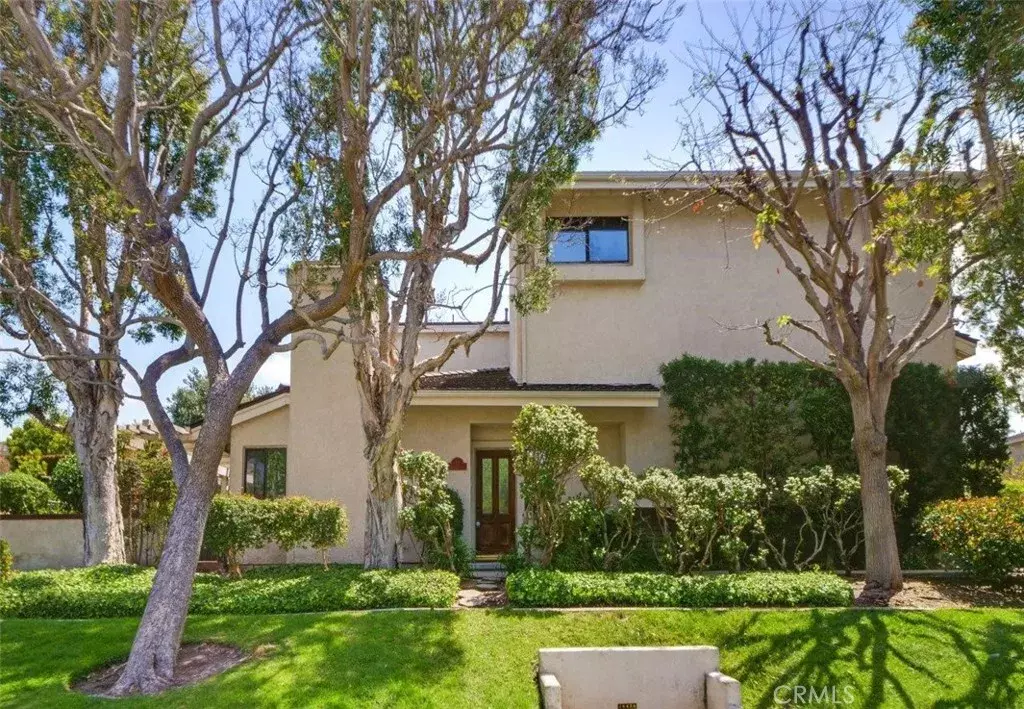 Manhattan Beach, CA 90266,32 Cayman Court