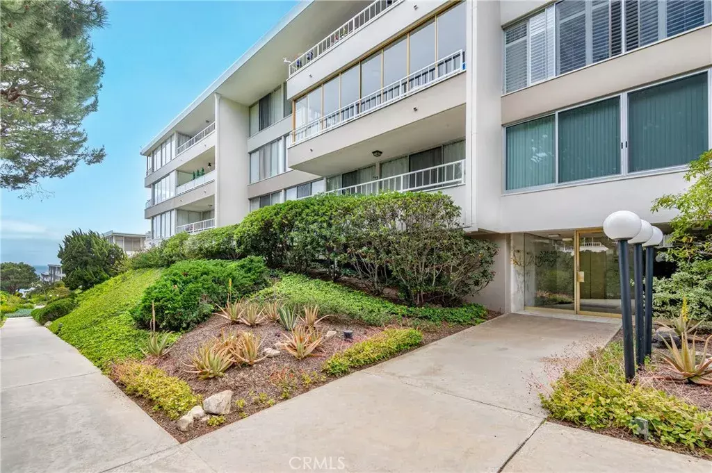 Rancho Palos Verdes, CA 90275,32646 Coastsite Drive #104