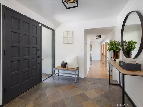 Rancho Palos Verdes, CA 90275,4220 Palos Verdes Drive East