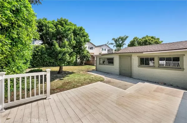 Lomita, CA 90717,2363 246th St.