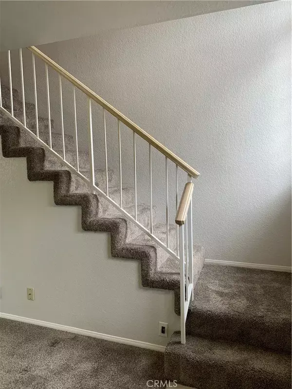 San Pedro, CA 90731,865 W 23rd Street #2