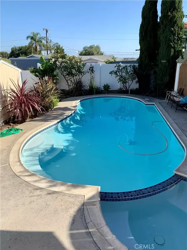 San Pedro, CA 90731,950 W Crestwood Avenue