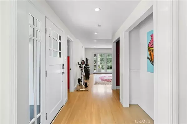 Rolling Hills Estates, CA 90274,25 Aurora Drive