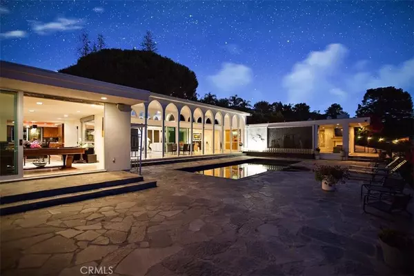 Rancho Palos Verdes, CA 90275,30523 Palos Verdes Drive East