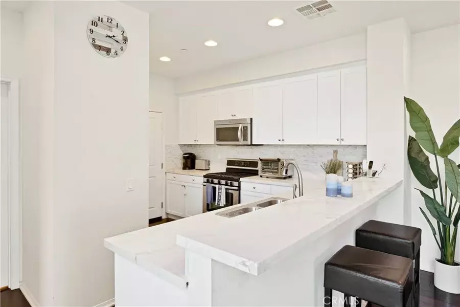 5423 Ocean #105, Hawthorne, CA 90250