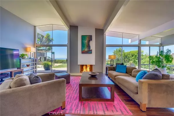 Rancho Palos Verdes, CA 90275,28437 Plainfield Drive