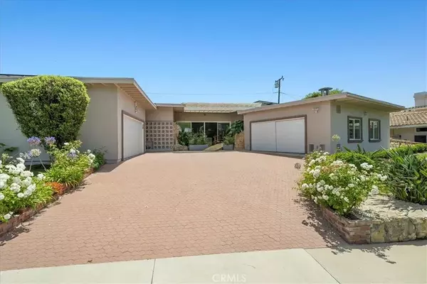 Rancho Palos Verdes, CA 90275,4030 Admirable Drive