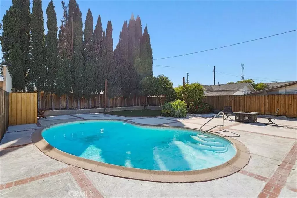 Lomita, CA 90717,2352 246th Street