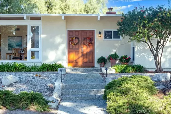 Rancho Palos Verdes, CA 90275,7 Crestwind Drive