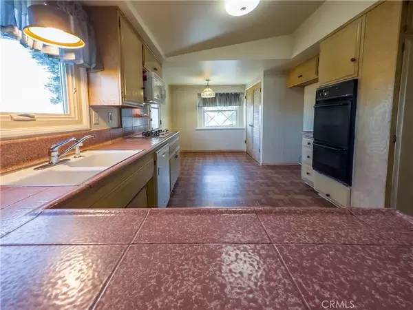 Rancho Palos Verdes, CA 90275,26167 Barkstone Drive