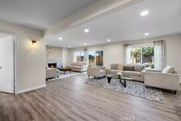 Rancho Palos Verdes, CA 90275,6761 Kings Harbor Drive